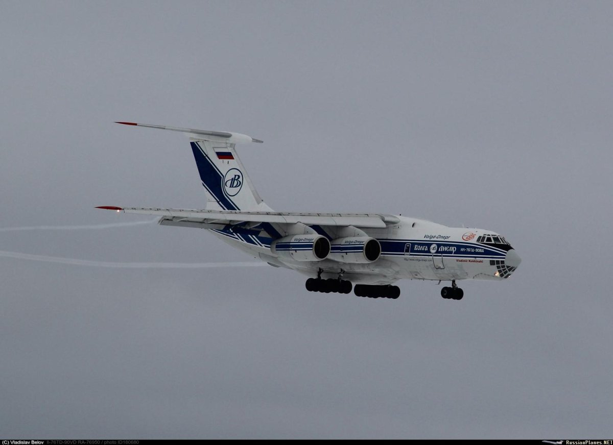 Ил-76тд-90вд Волга Днепр