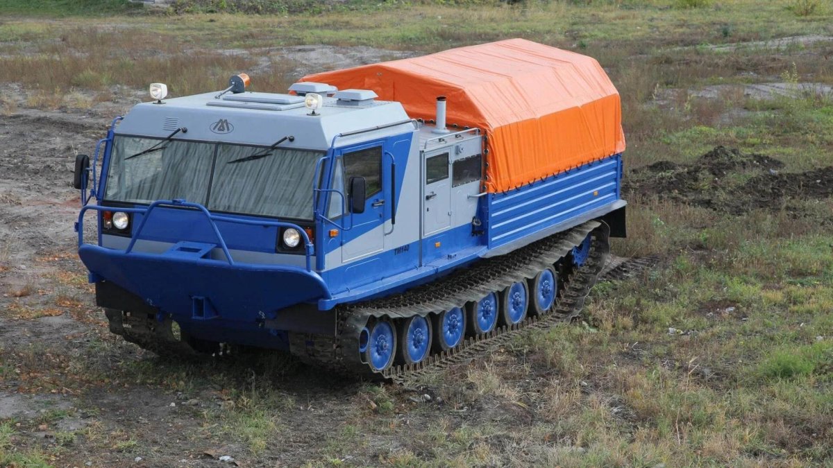 ТМ-140 вездеход Курганмашзавод
