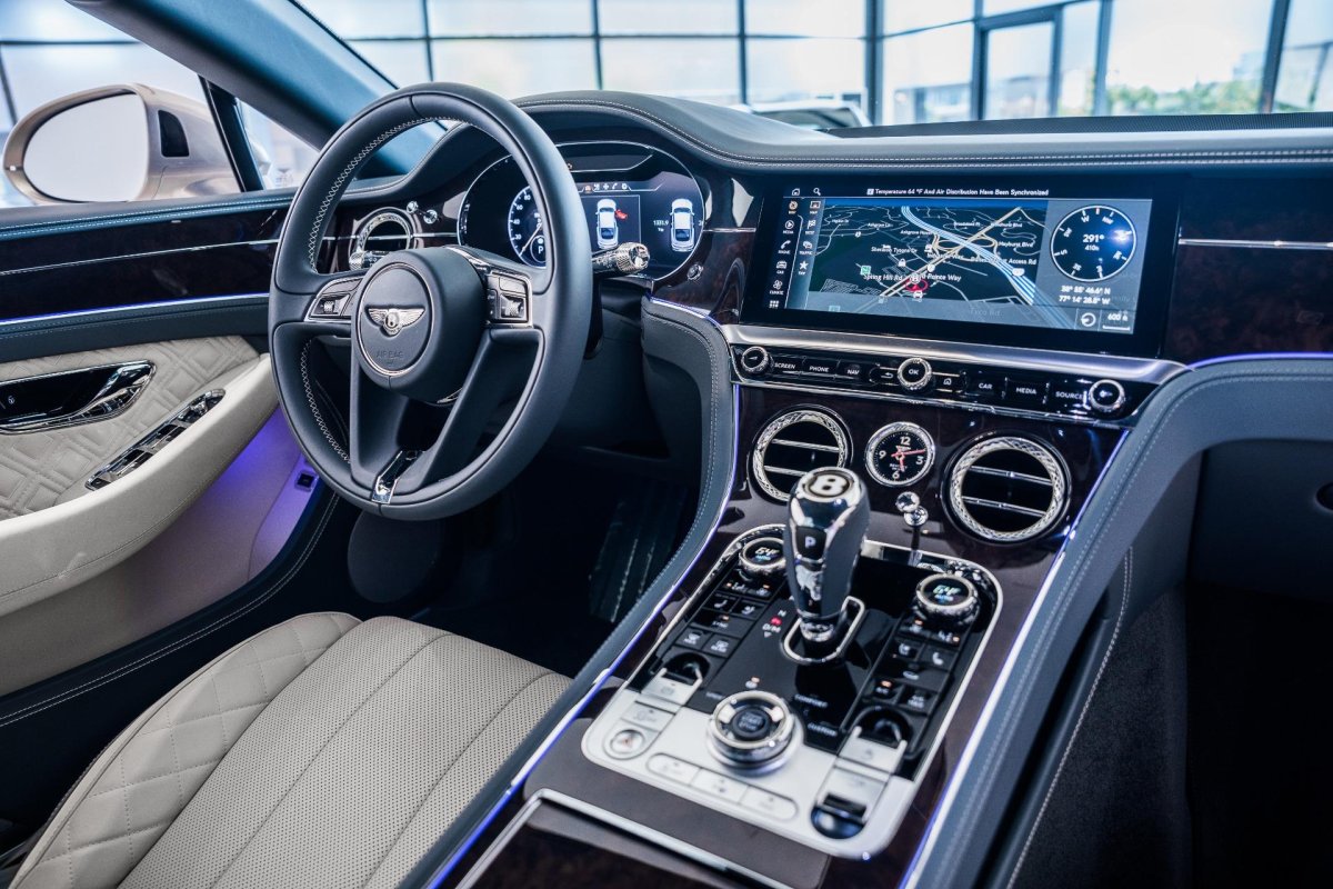 Бентли Континенталь gt 2020 салон