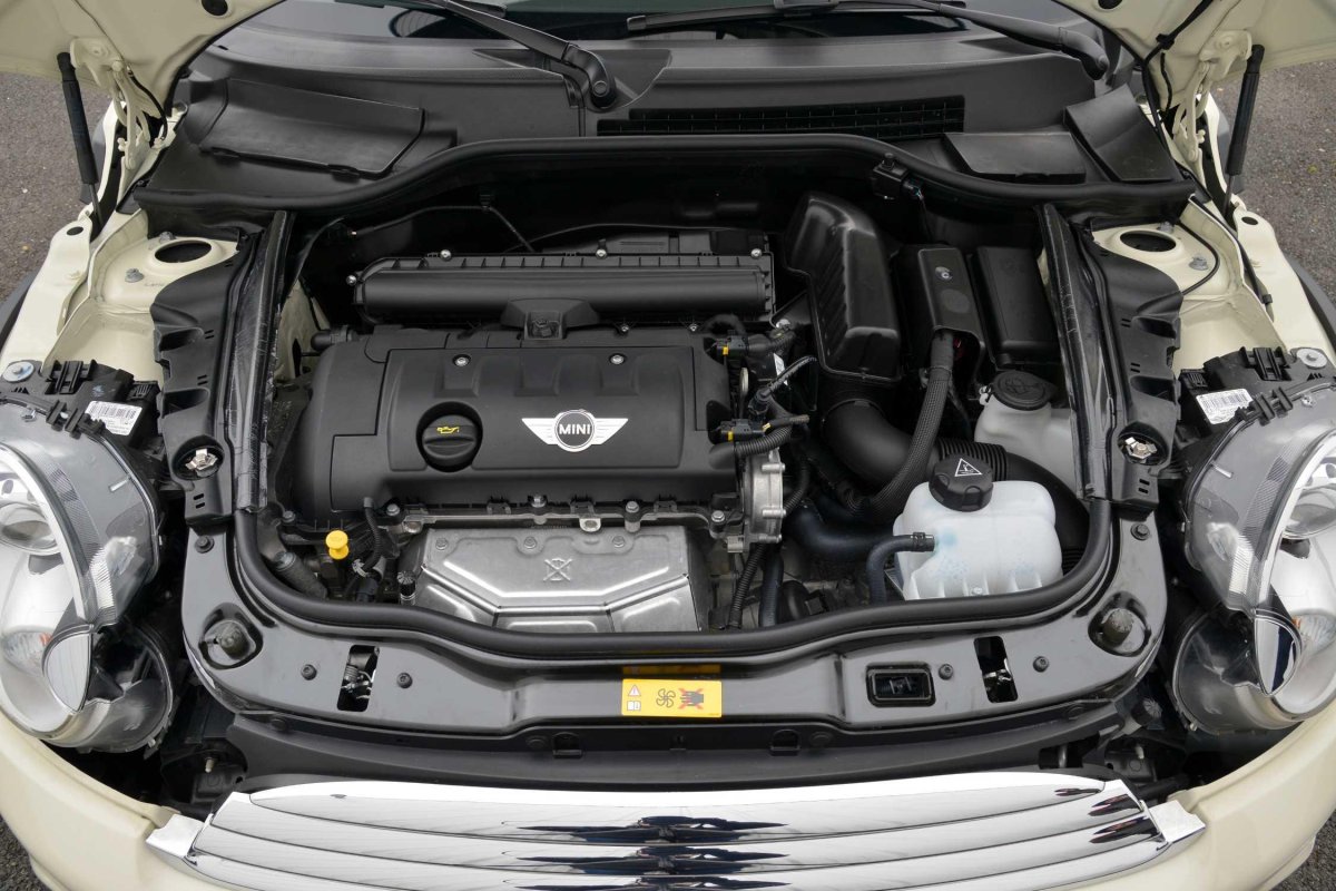 Мини Купер мотор