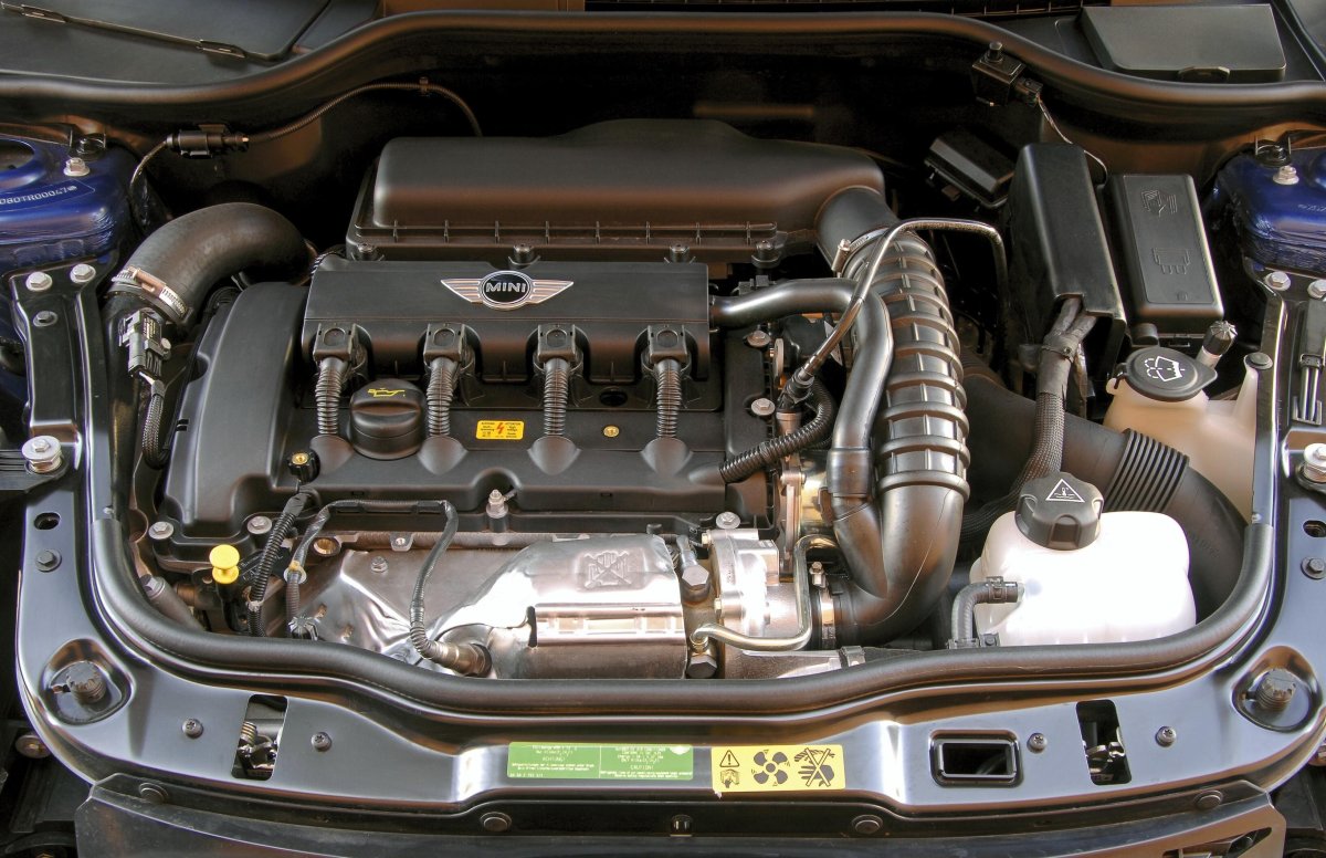 Двигатель Mini Cooper n18b16a