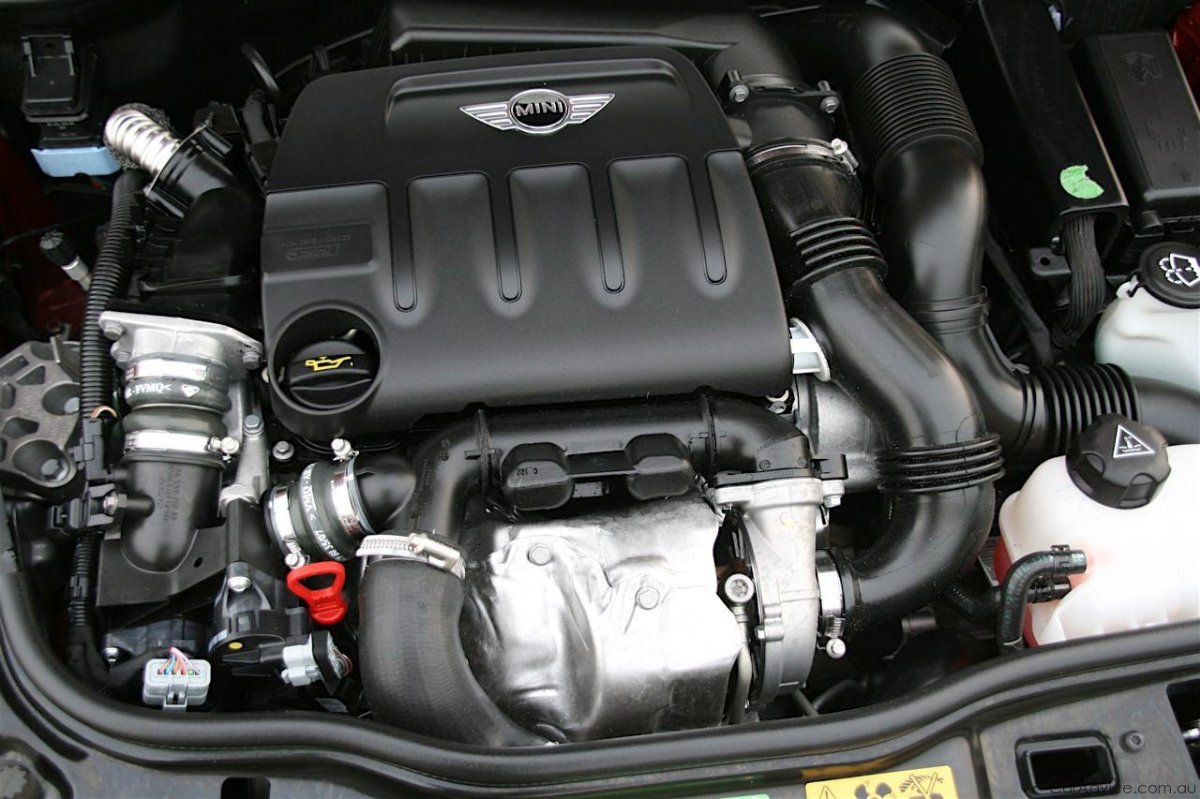 Двигатель мини Купер 1.6