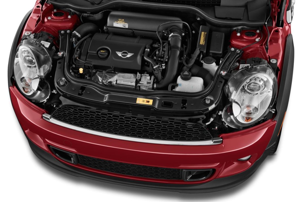 Мини Купер двигатель
