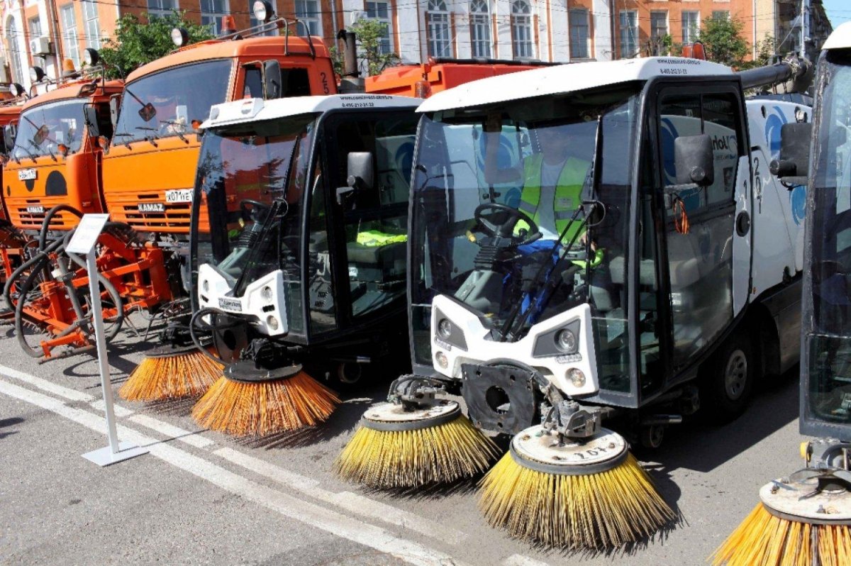 Коммунальная машина Karcher MC 50 ADV