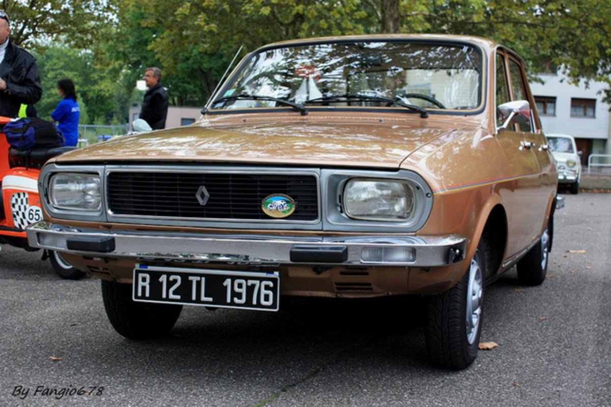 Renault 12