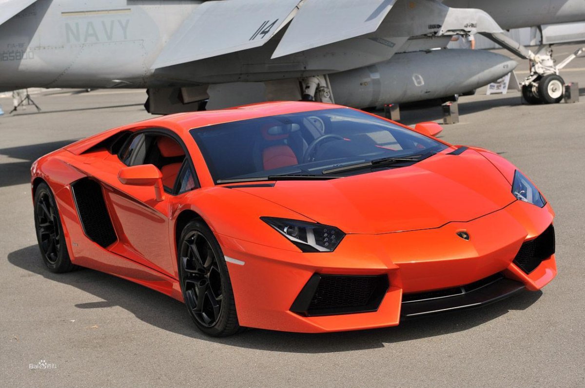 Lamborghini Aventador lp700-4 2011