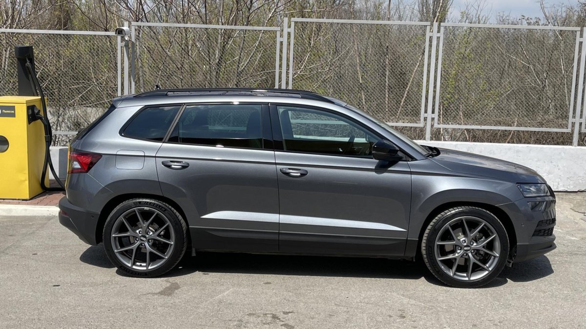 Skoda Karoq r18