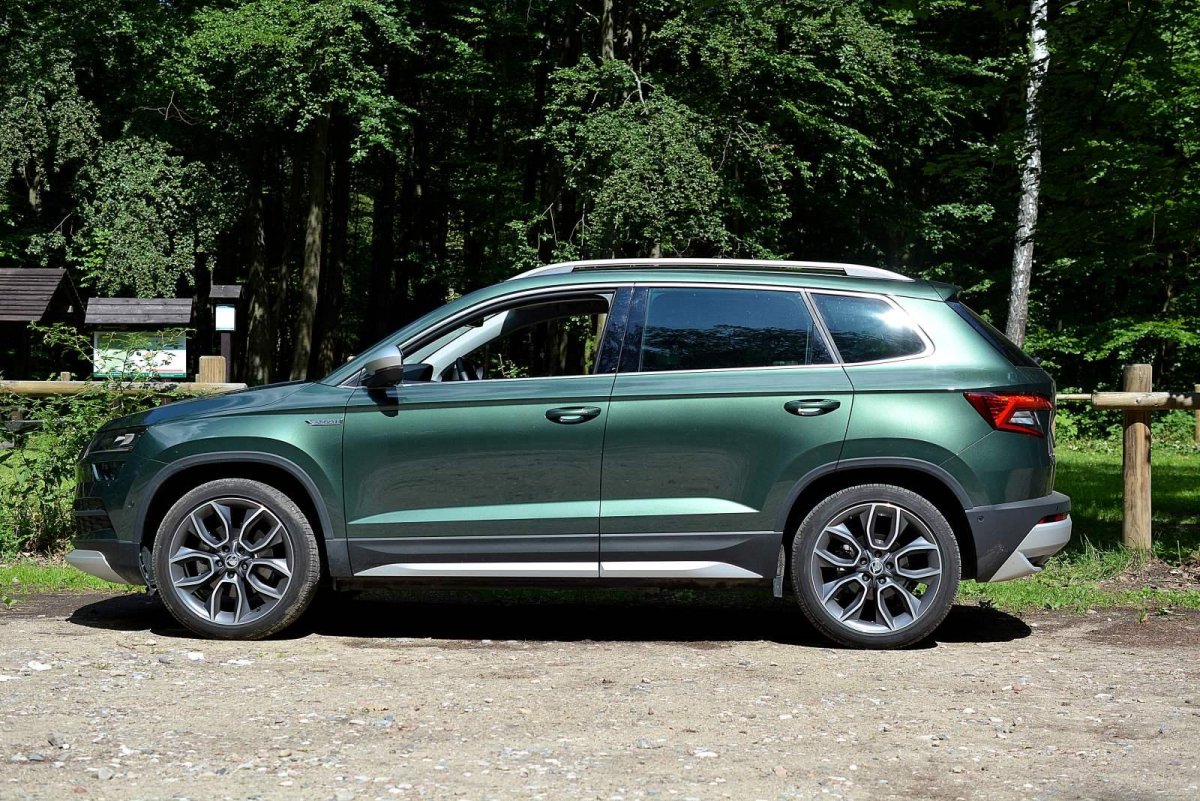 Диски на шкоду Карок 18