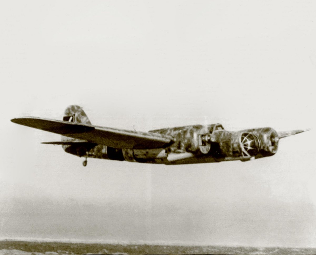 Ант-40 сб скоростной бомбардировщик