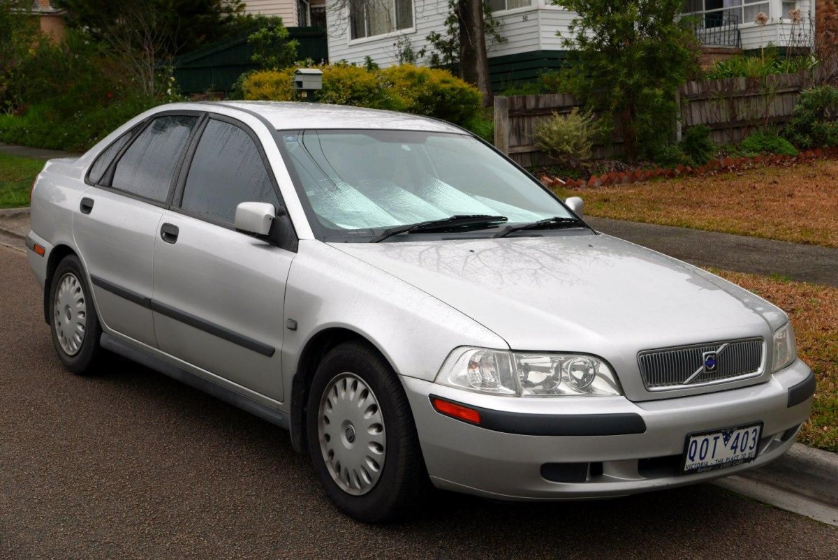 Volvo s40 2000