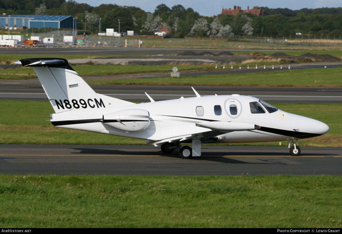 Eclipse 500 самолет