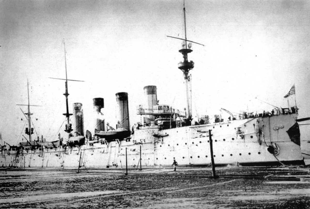 Броненосный крейсер Россия 1904