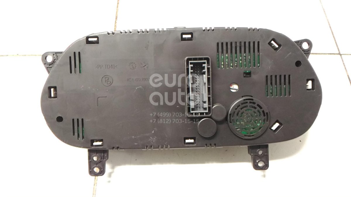 Приборная панель Cobalt