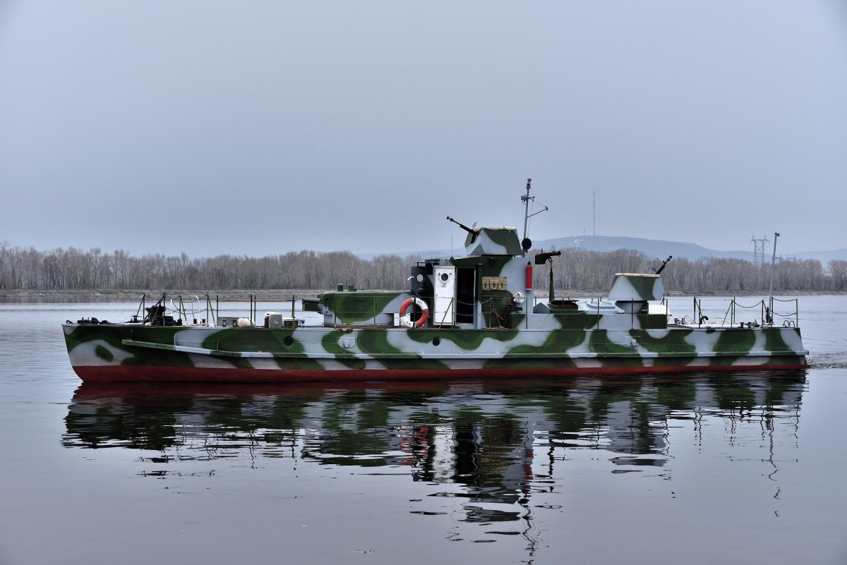 Речной бронекатер проекта 1125