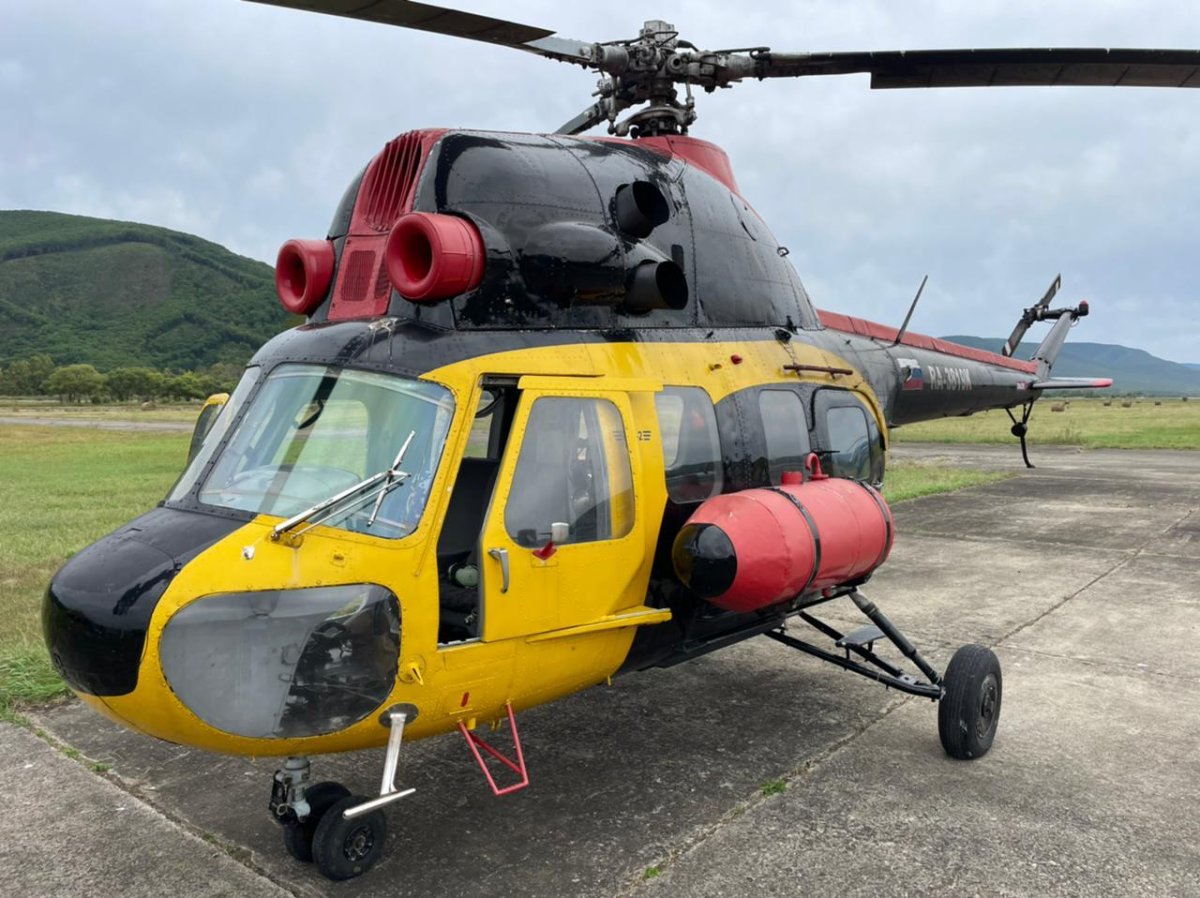 Полицейский вертолёт ми-2