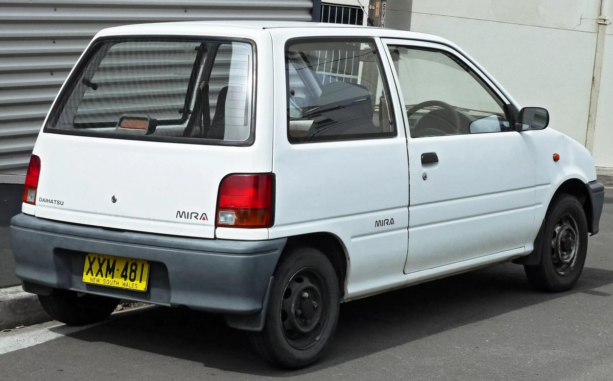 Daihatsu Mira 1991