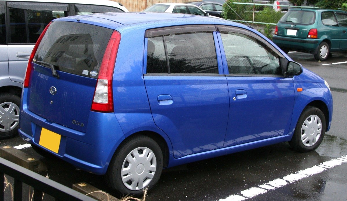 Дайхатсу Куоре 2002