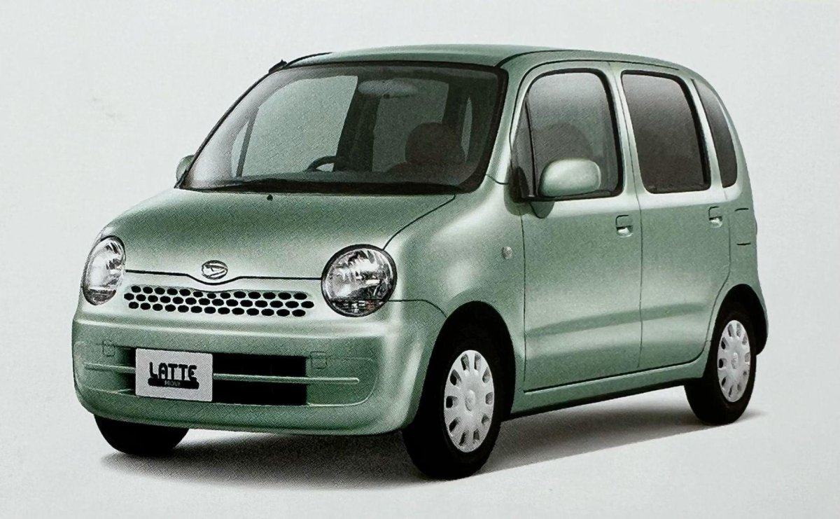 Daihatsu move Latte