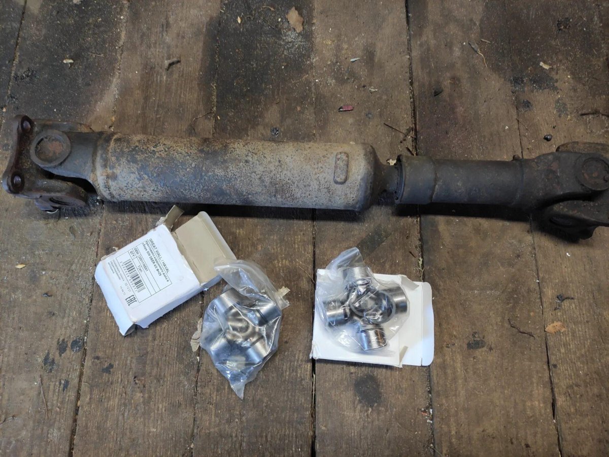 Крестовина переднего кардана Ховер 3