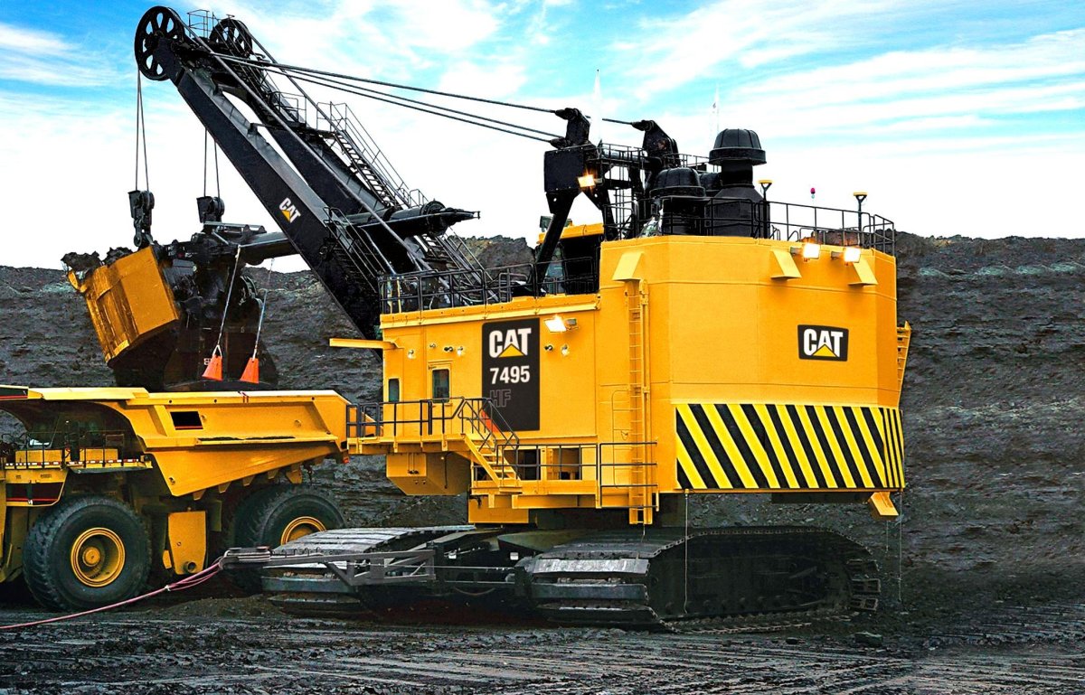Экскаватор Катерпиллер 7495