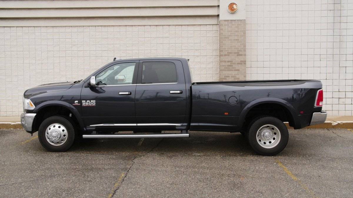Dodge Ram 3500 Limited