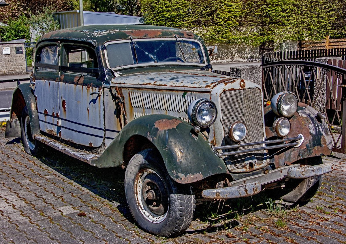 Mercedes Benz 1115 old