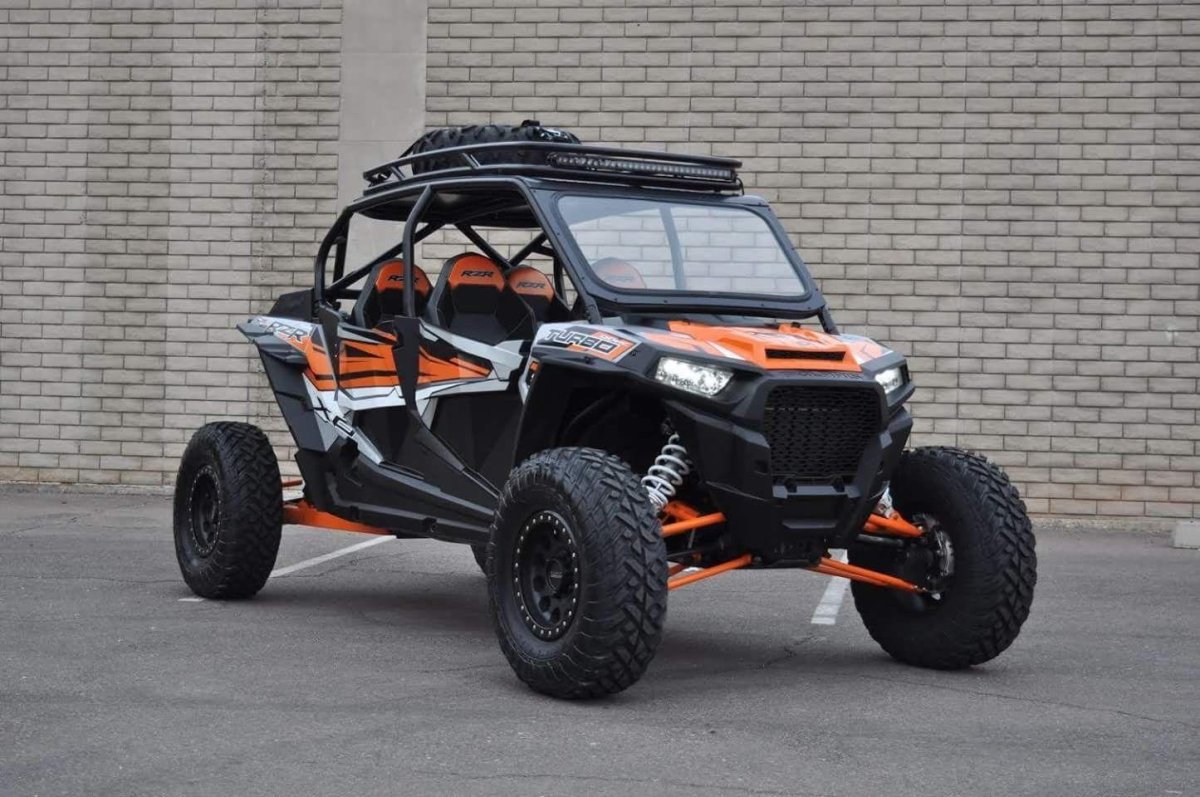 Багги Polaris RZR