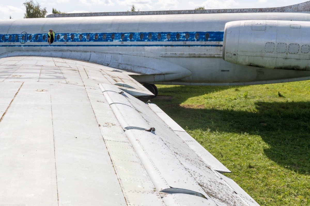 Ил-62 задняя стойка