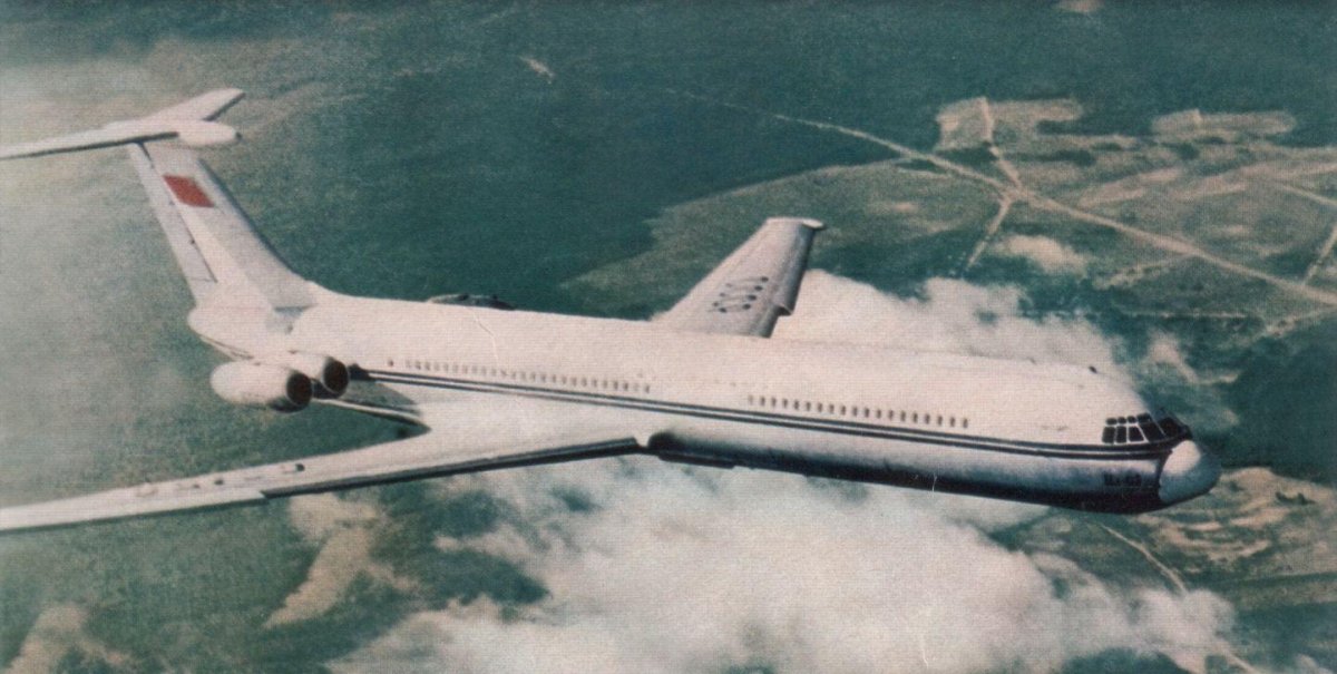 Ил-62 пассажирский самолёт