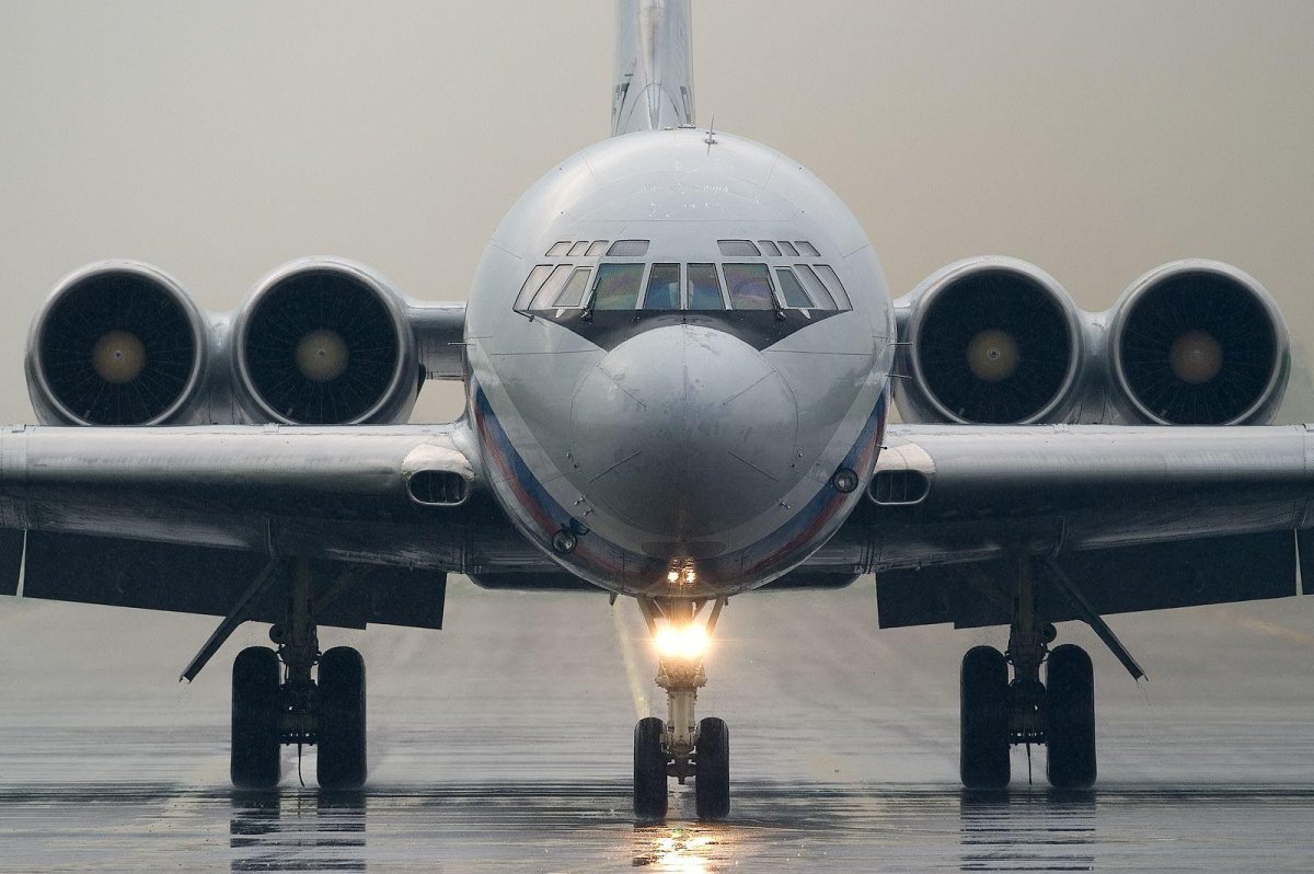 Ил-62 пассажирский самолёт