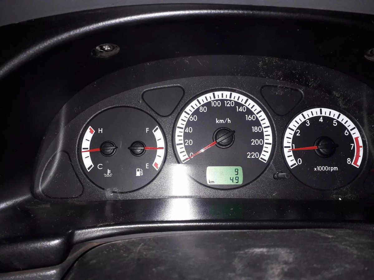 Панель приборов Шевроле Ланос 1.5