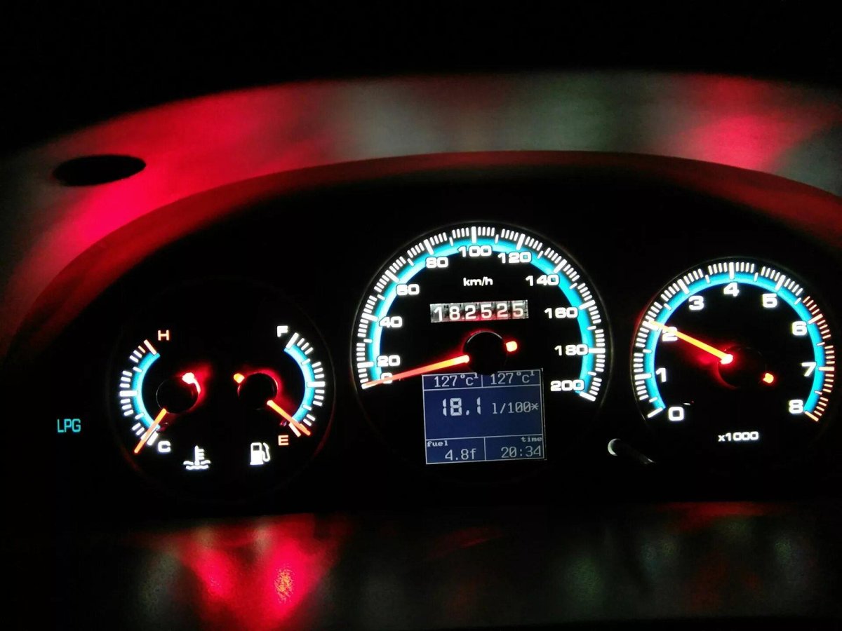 Приборная панель Шевроле Ланос