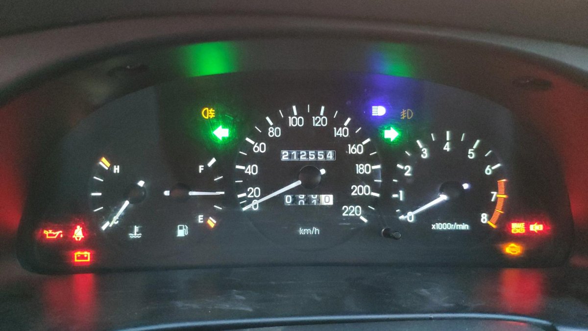 Шевроле Ланос 2007 приборная панель