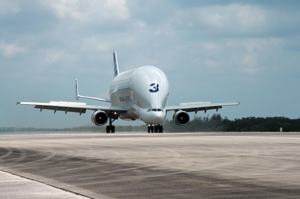 Airbus Beluga грузовые самолёты