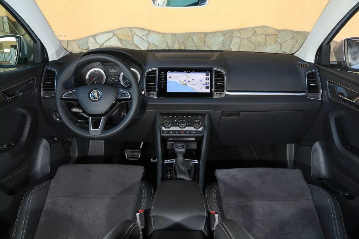 Skoda Karoq 2023 Interior