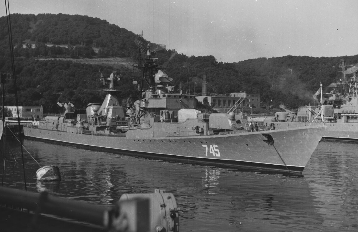 Эскадренный миноносец пр 56