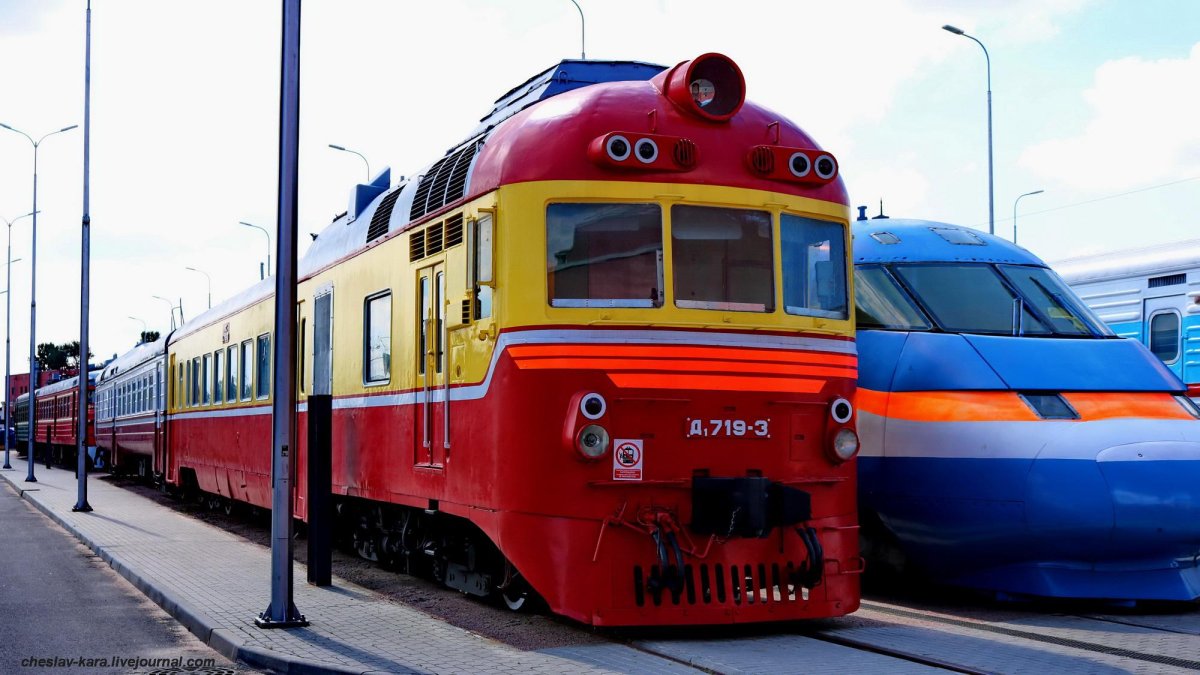 Дизель поезд д1 Унгены