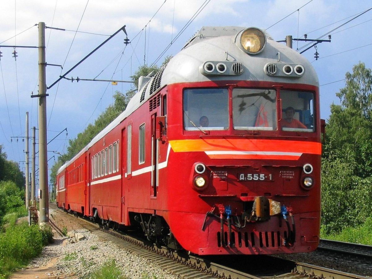 Дизель поезд д1 Россия