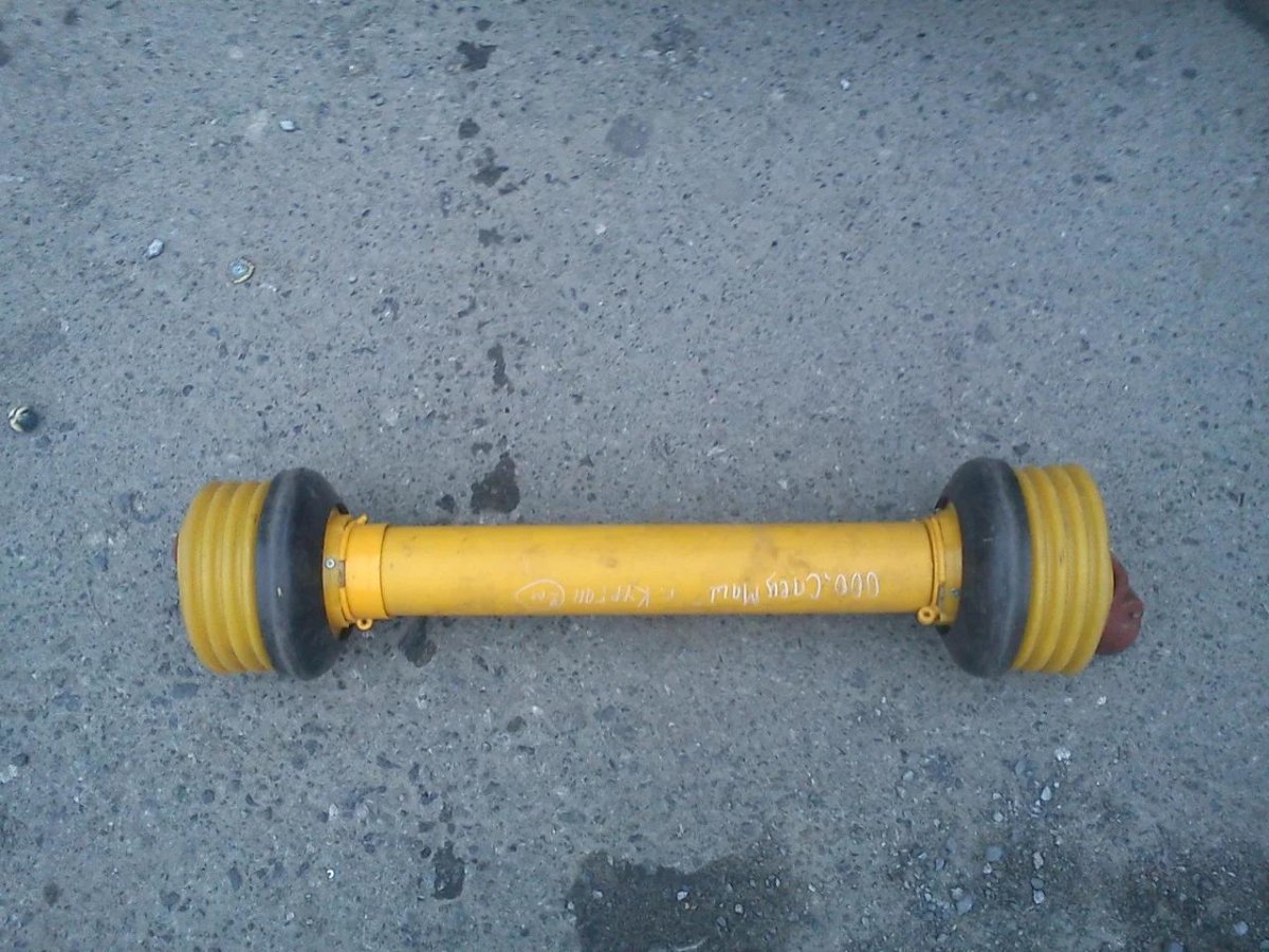 Кардан на щетку МТЗ 82