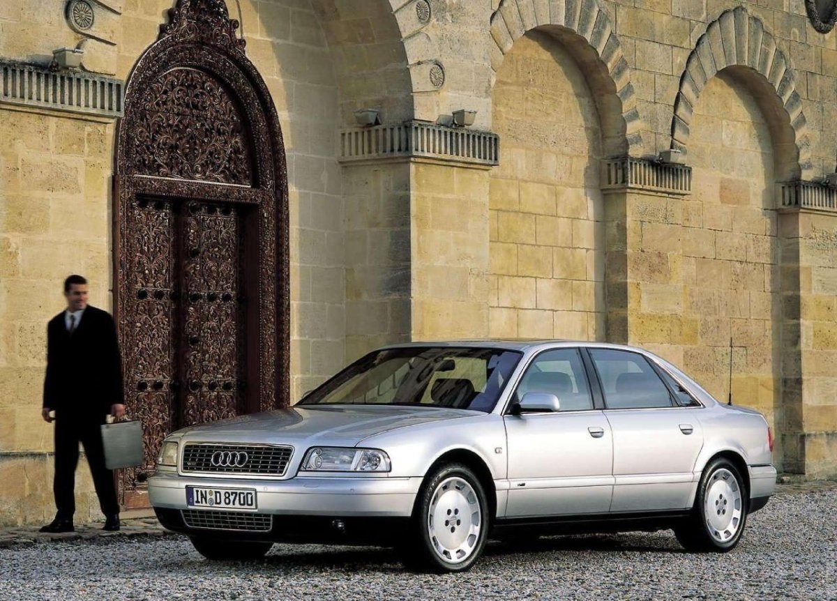 Audi a8 d2 2001