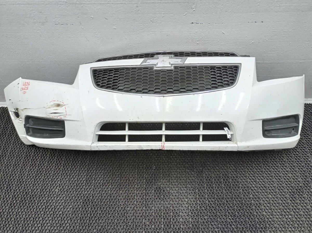 Передний бампер Шевроле Круз 2012