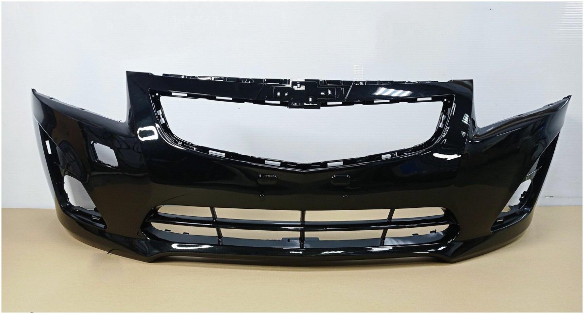 Передний бампер Шевроле Круз 2012