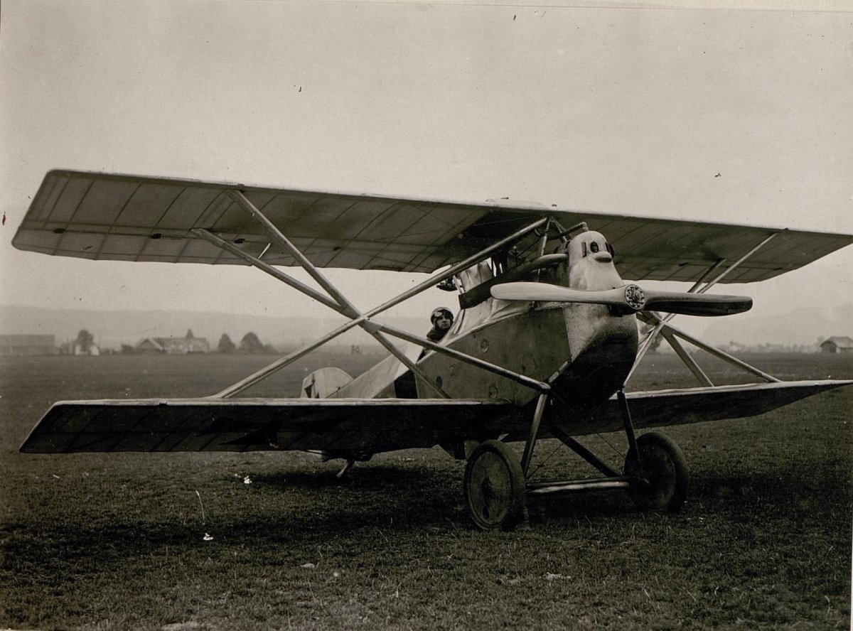 Истребитель Ганза Бранденбург d. i