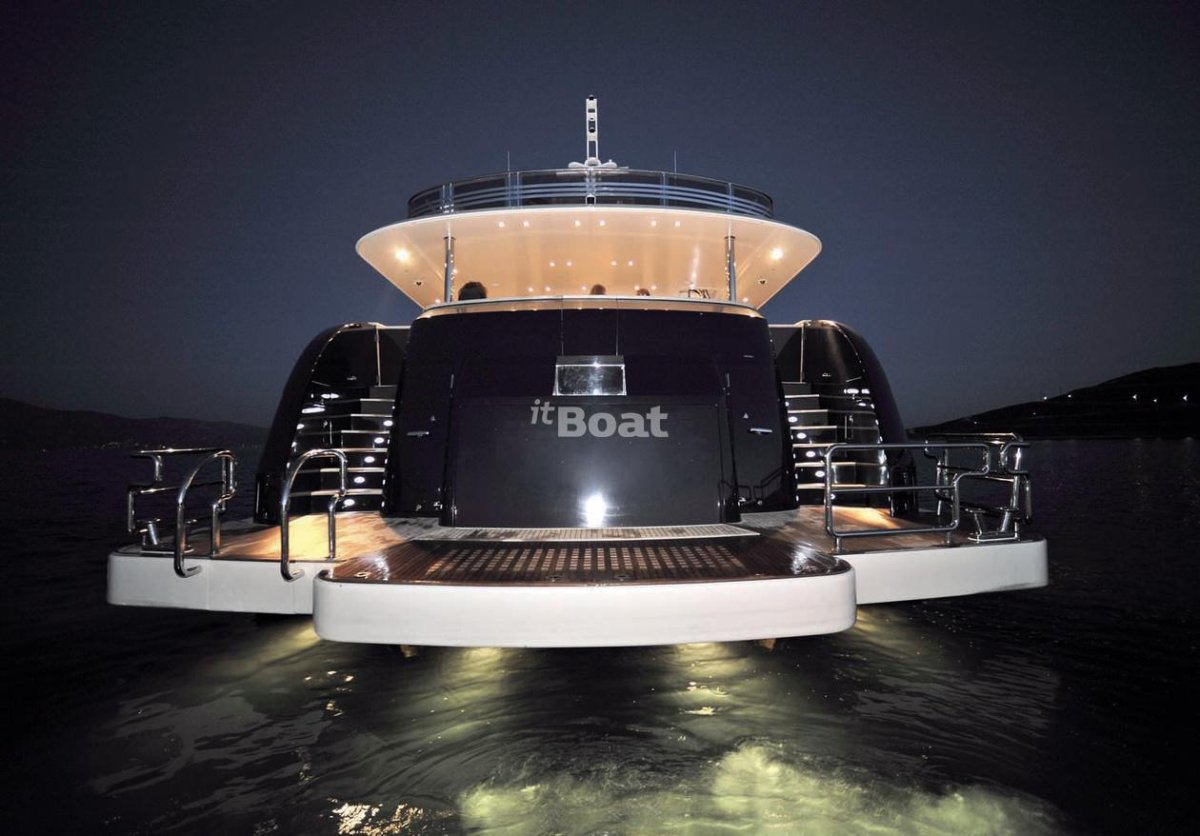 Яхта Espresso Балаклава владелец