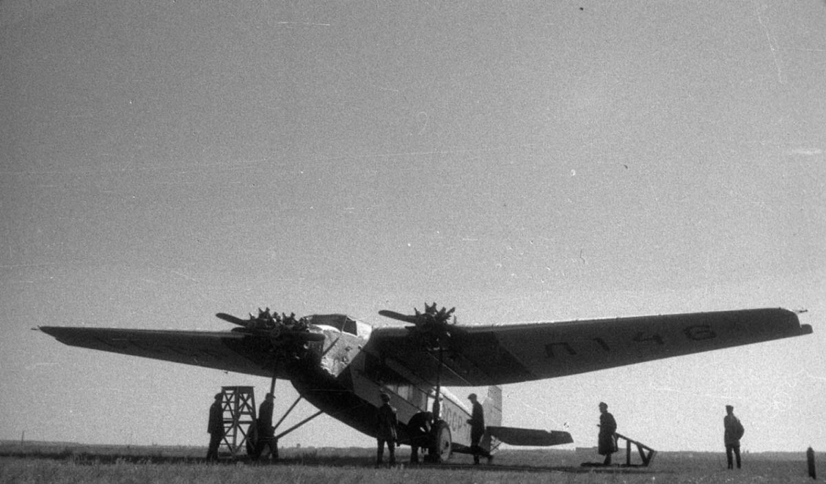 Самолет ант-9 Крылья советов