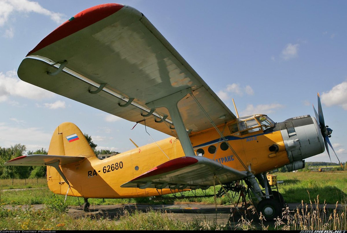 АН-2 биплан кабина