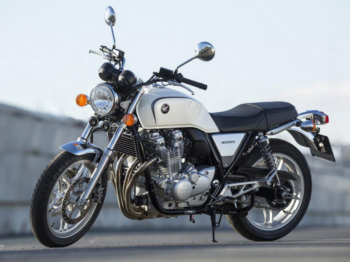 Honda cb1100