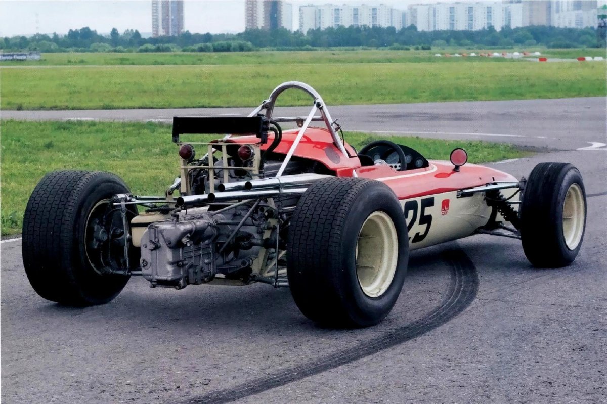 Гоночный Москвич г-5