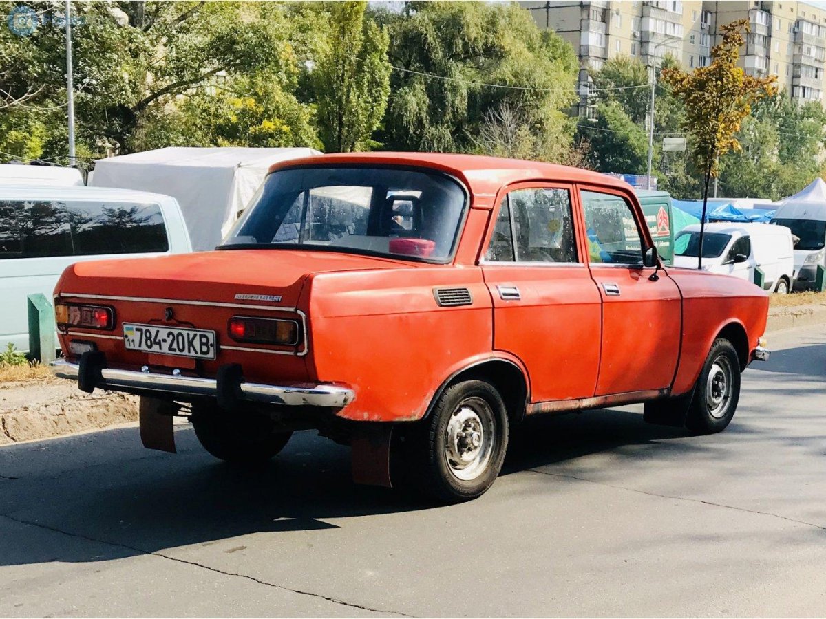 АЗЛК-2140 «Москвич»