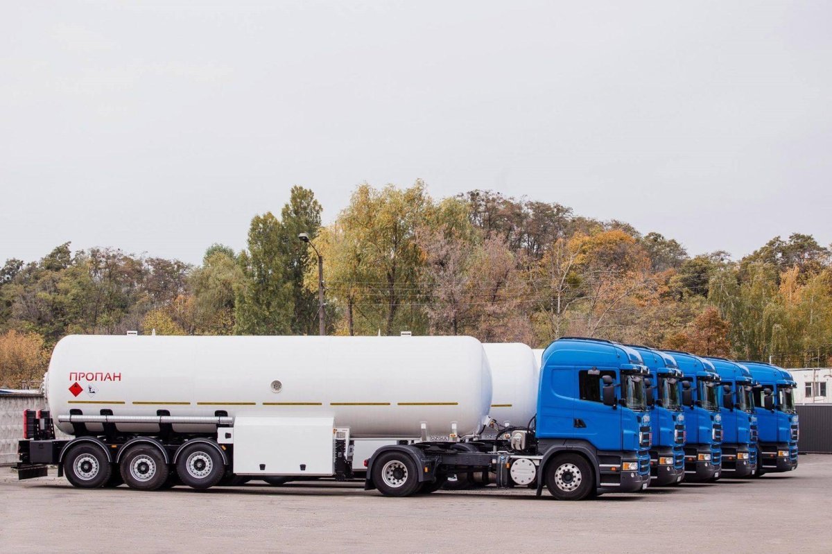 Полуприцеп цистерна Газпром